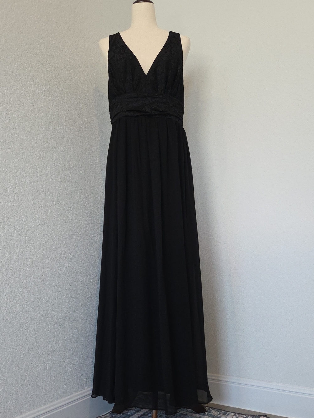 Ever Pretty Black V-Neck Empire Waist Maxi Dress